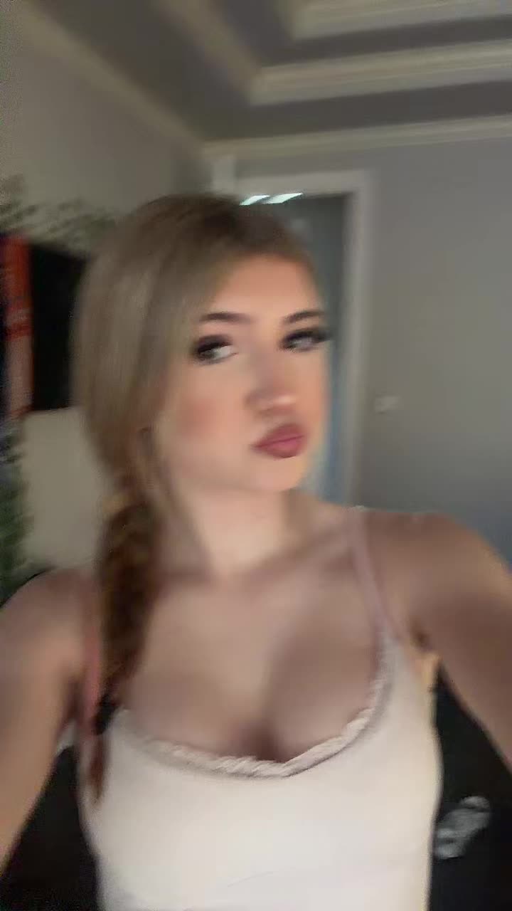 @hayleeeeeee