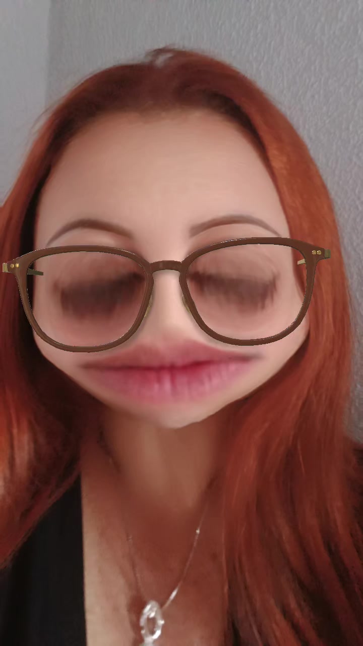 @Simone Helena
