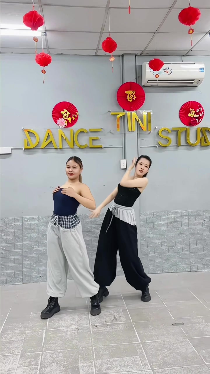 @Dạy Nhảy Long An_Hạnh TINI