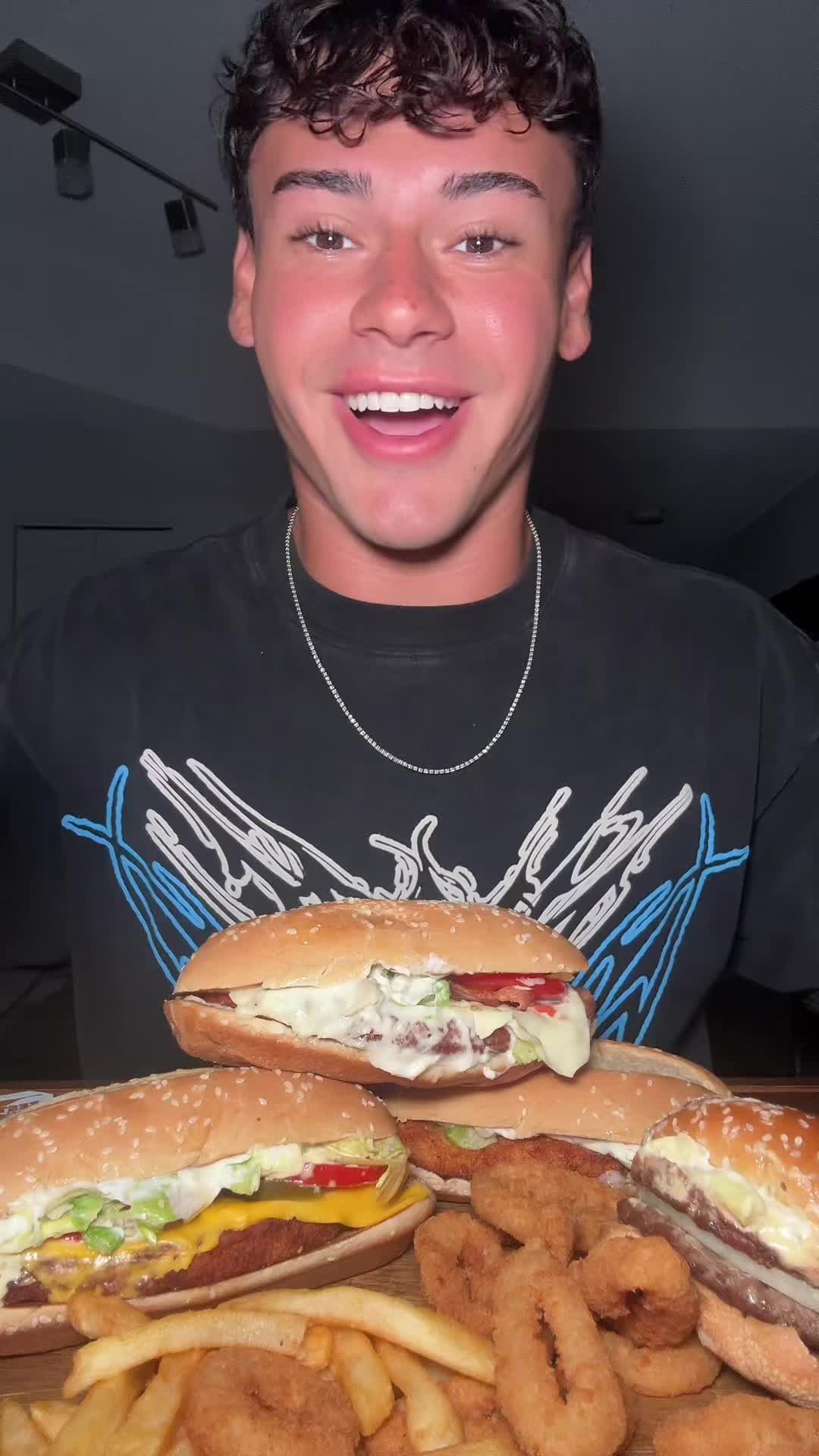 @dylaneatss_