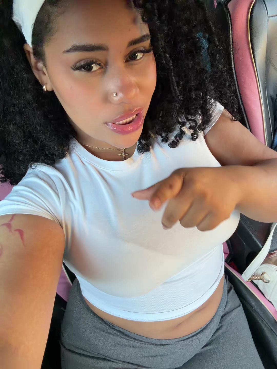 @Delylah
