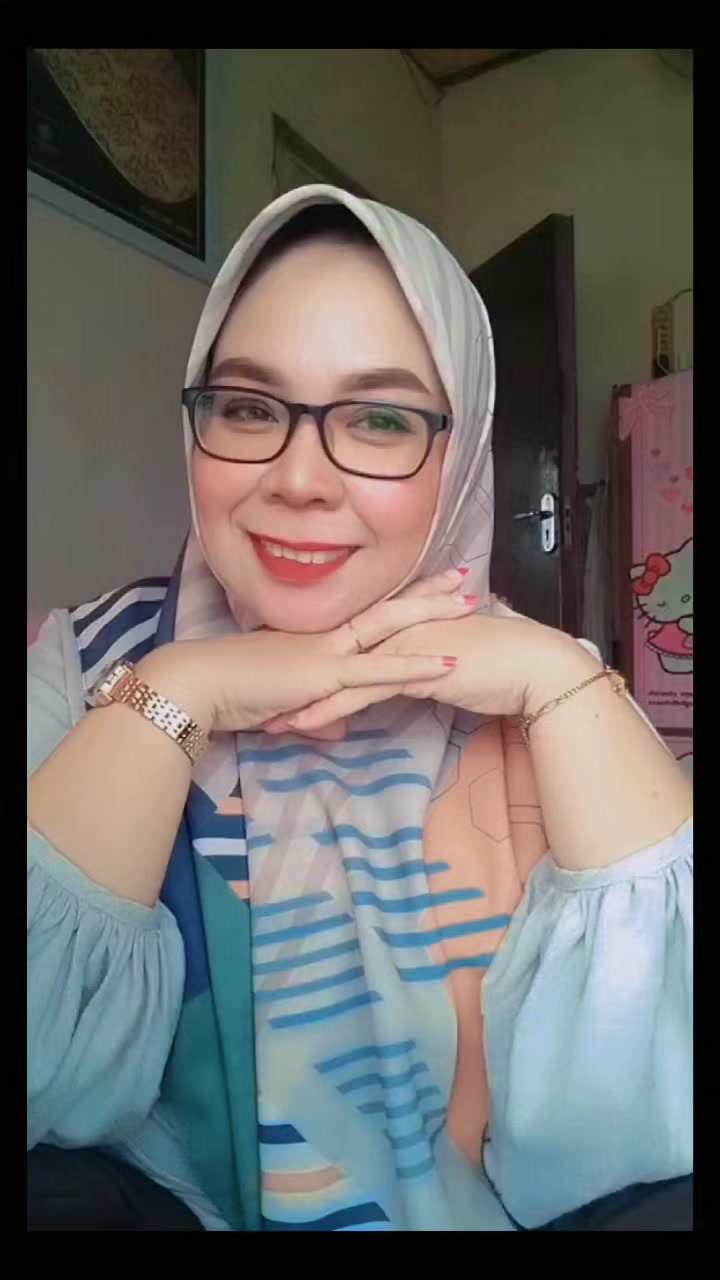 @Dhemylitha