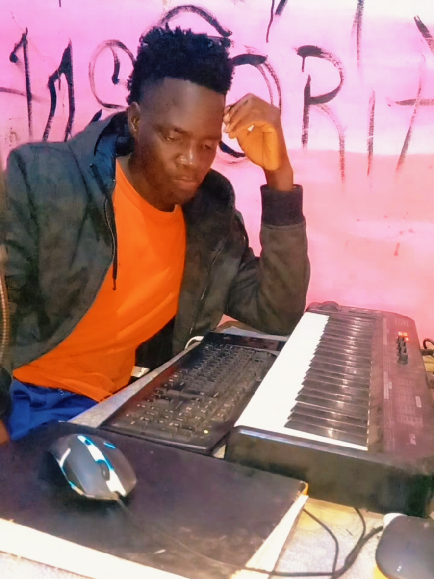 @Ferros Novos music