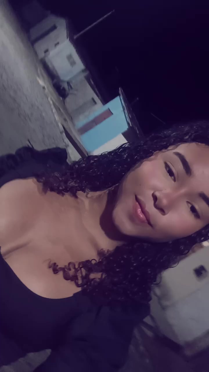@aninhaa