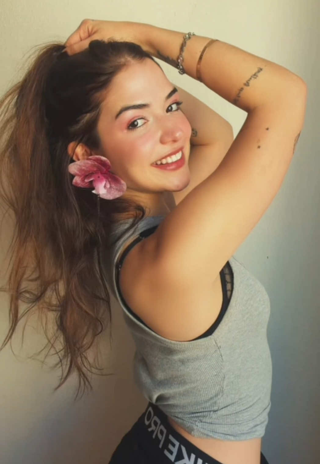 @Giana Mello