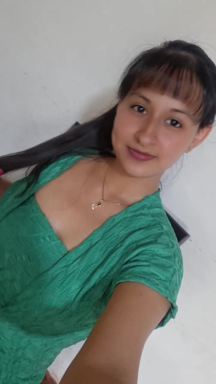 @🦋A'naly Chuquihuanga🥰😘