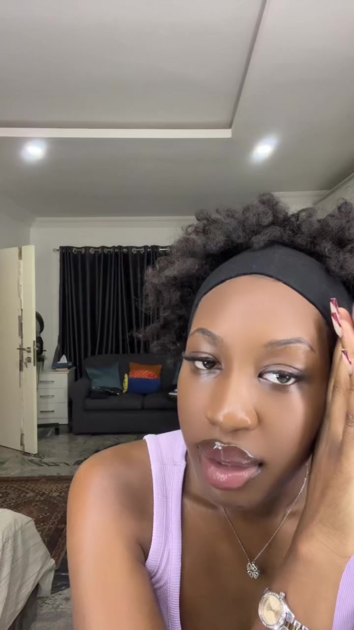 @Negomi