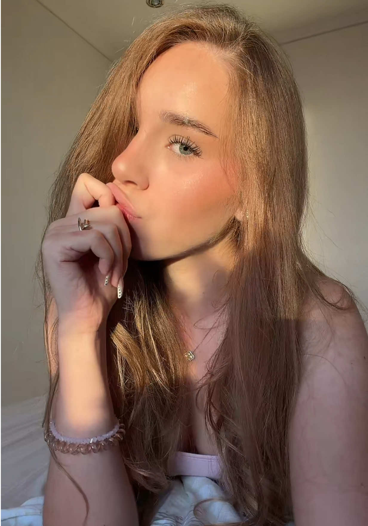 @lipcombovna