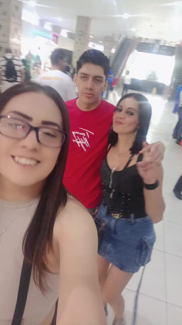 @adriilvrz