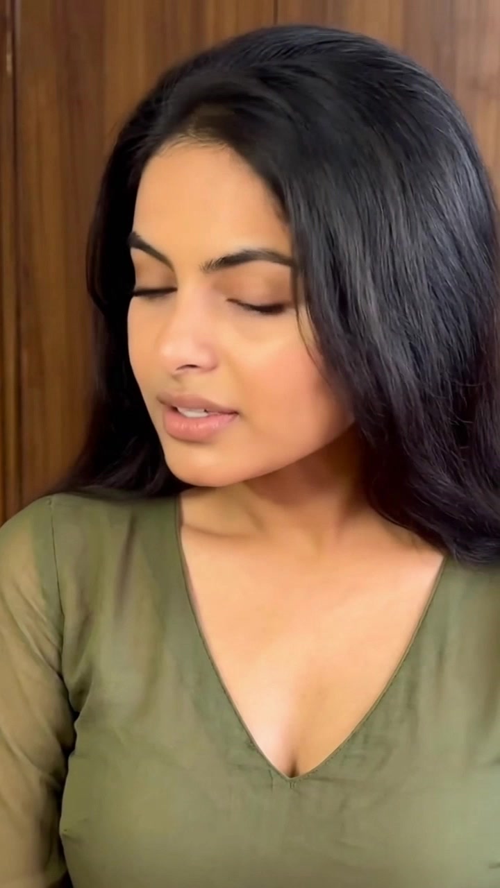 @Anya Sharma