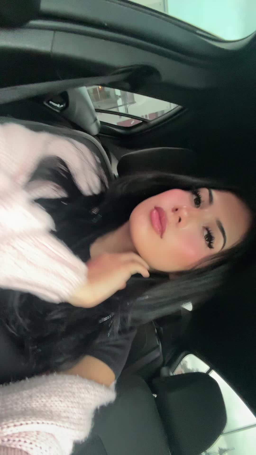 @:3