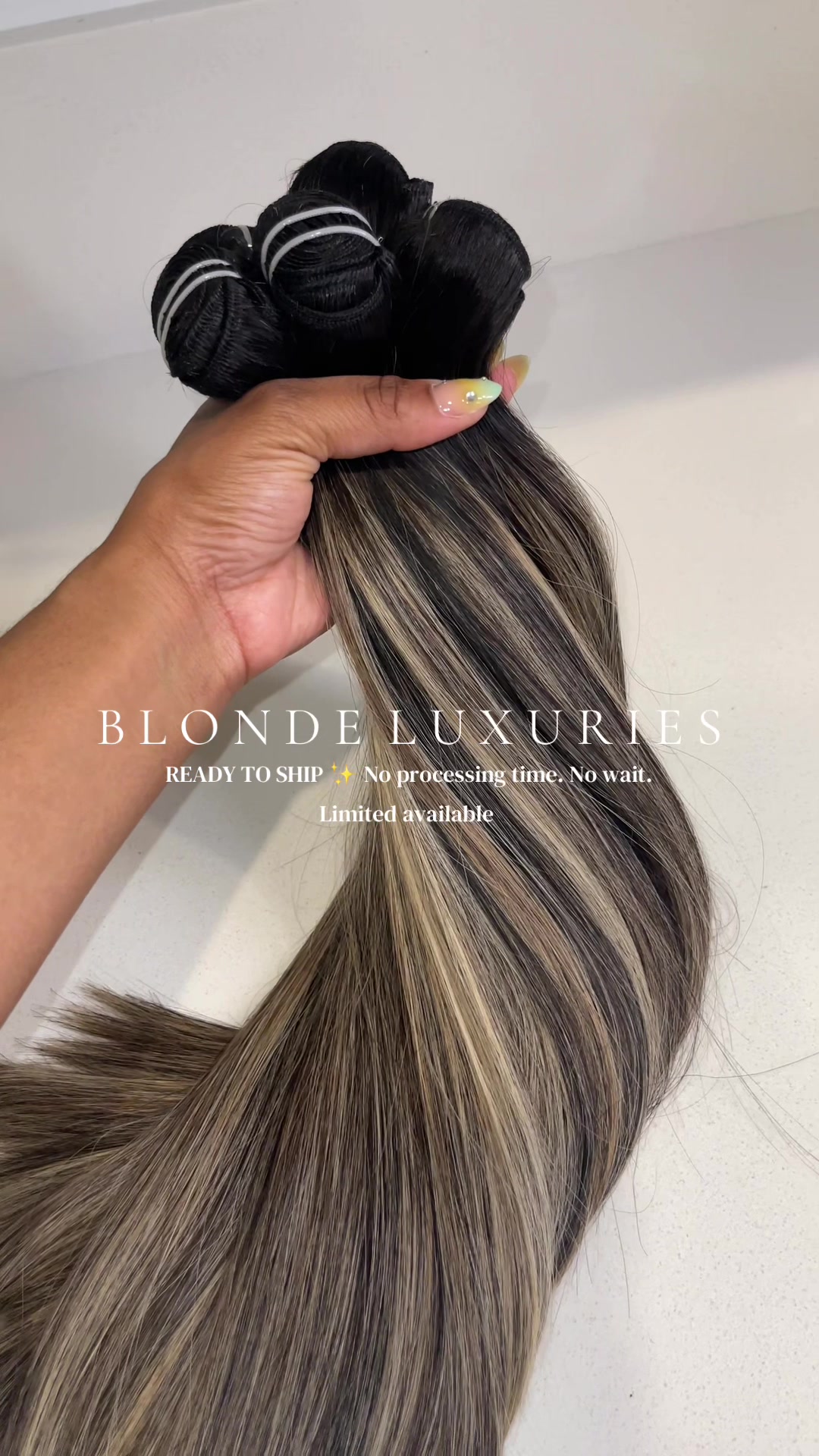 @Blonde Luxuries&trade;