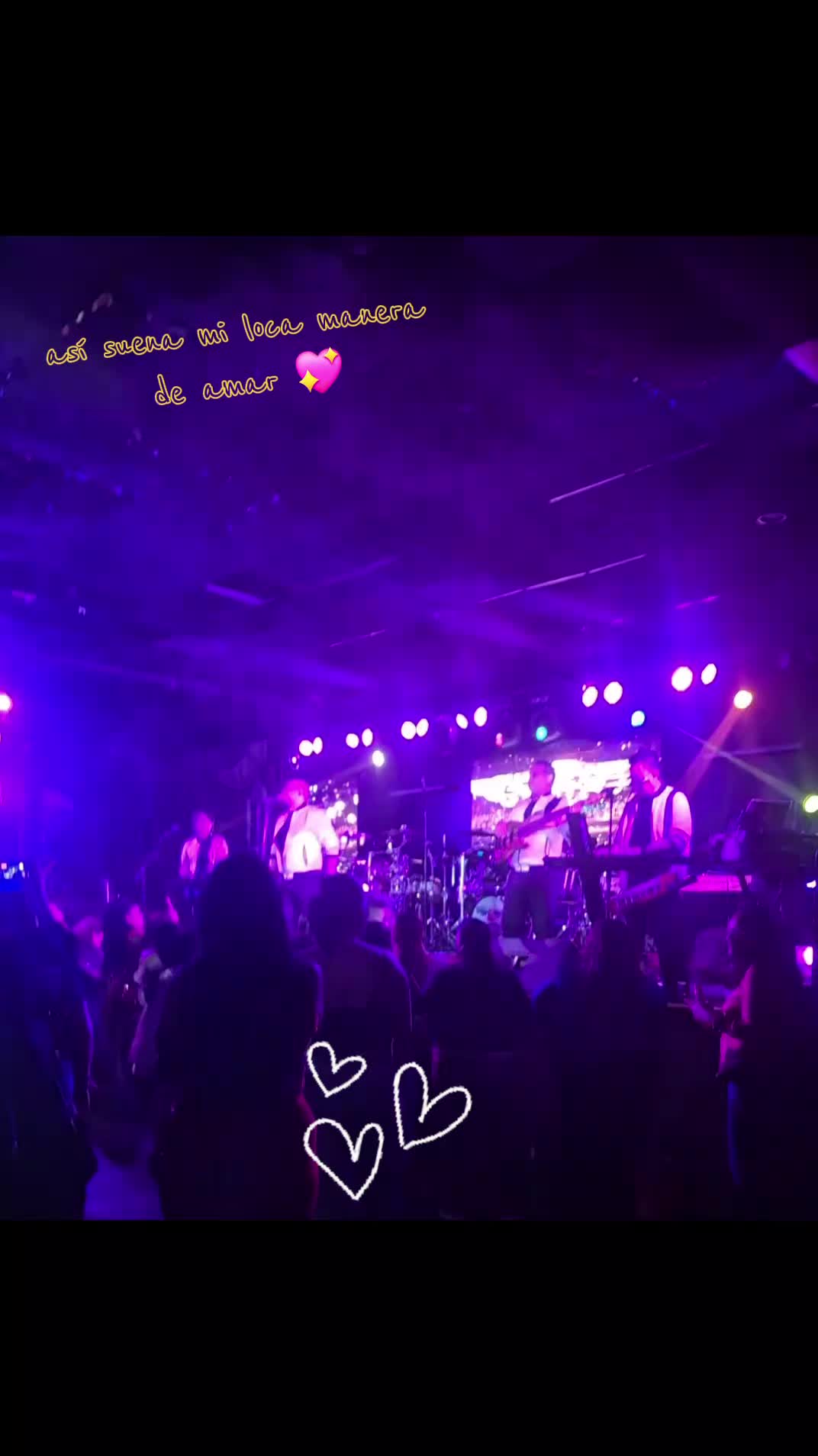 @🦋