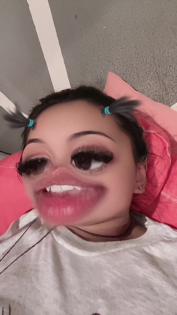 @๐ Denisse Br โถโตโถ ๐