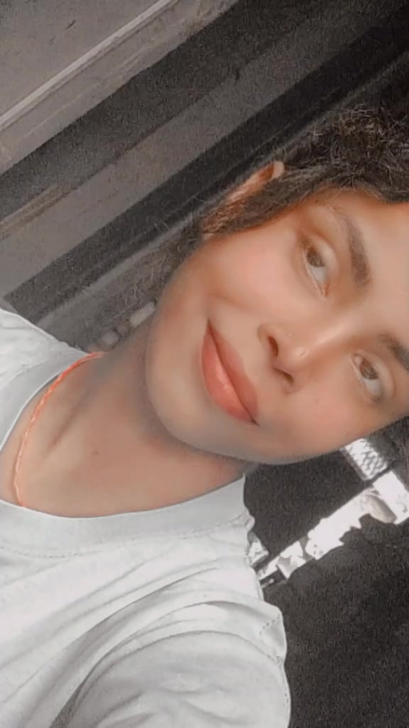 @Sharma 💝 Queen 👑