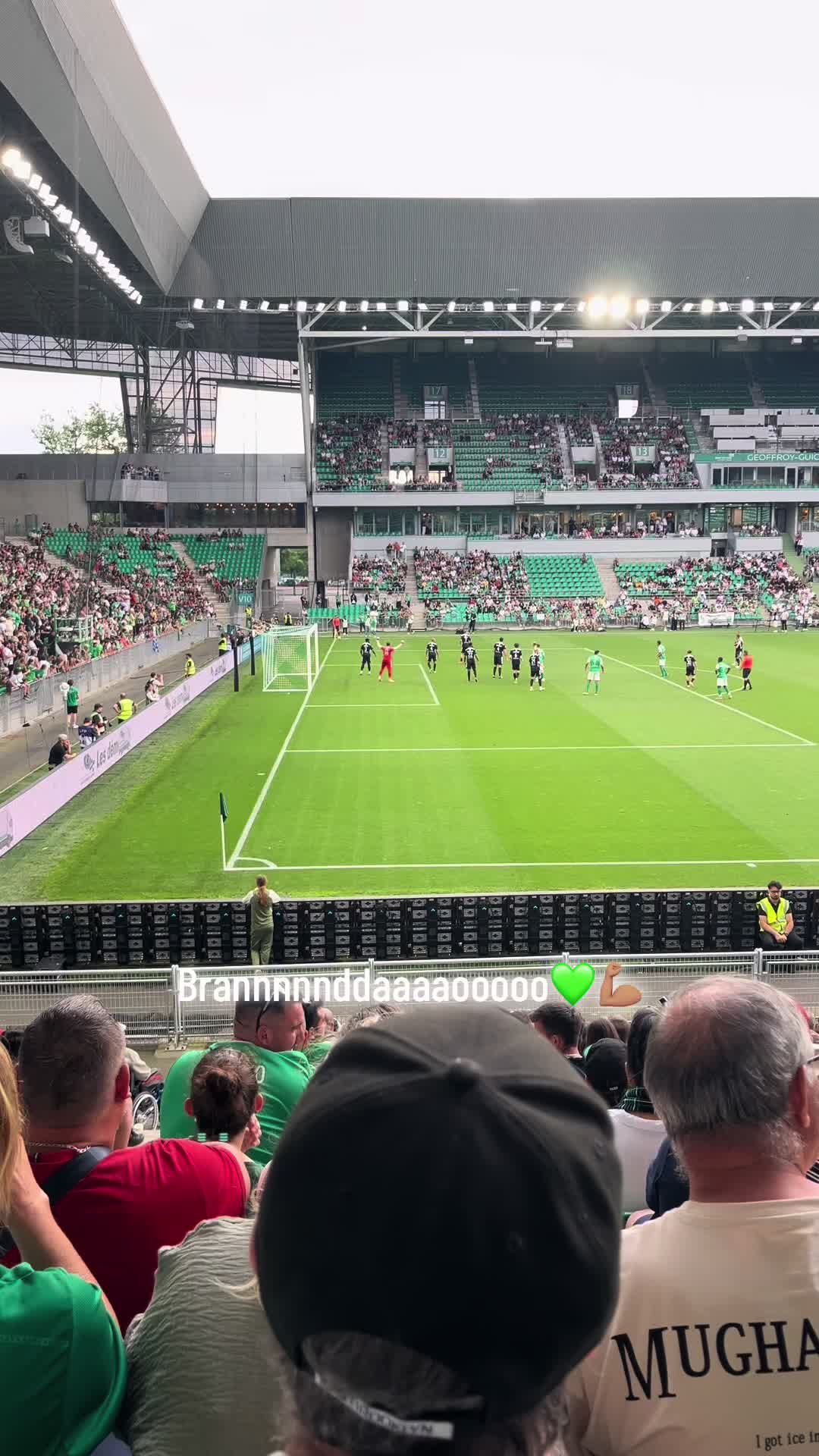 @L&eacute;a&ensp;St&eacute;phanoise&ensp;💚🤍