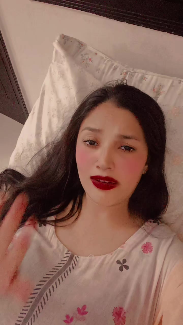 @Angel Queen 👑 is back 🤨