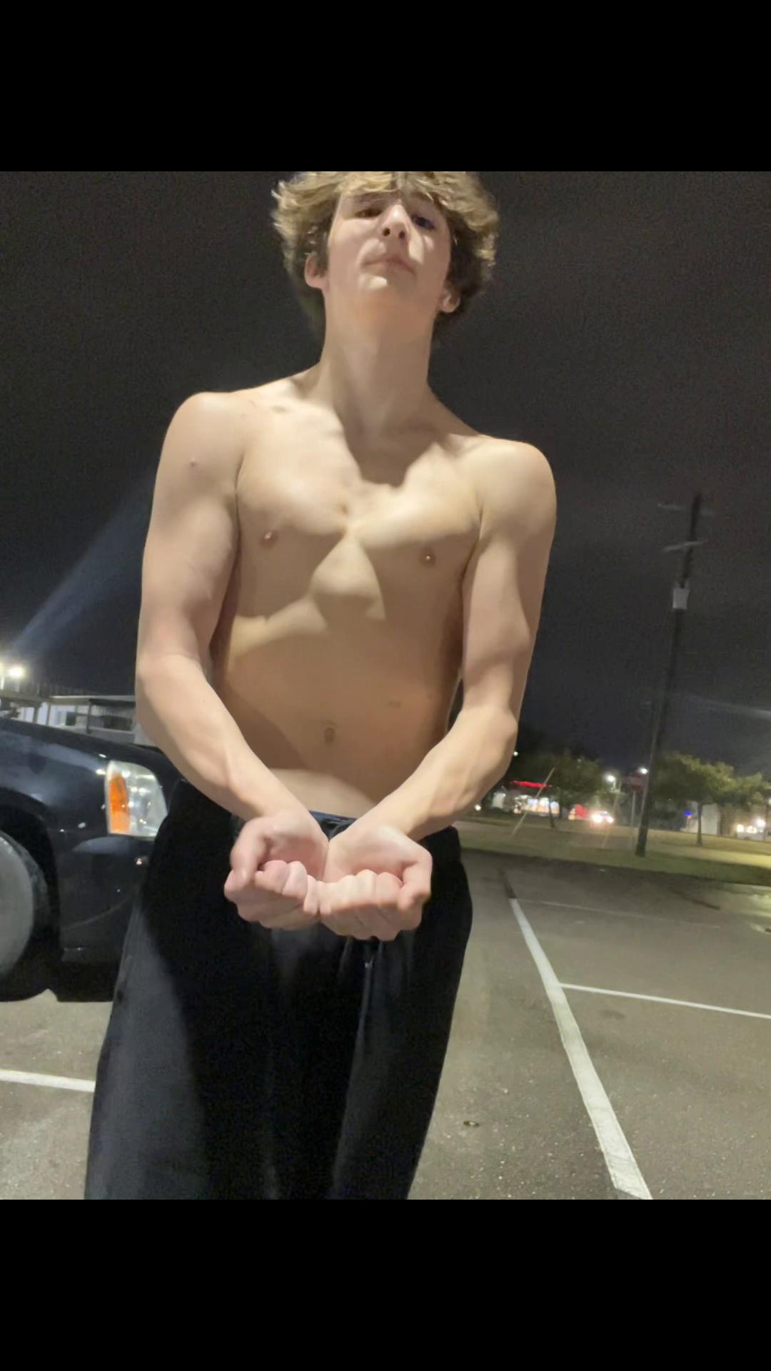 @iblamejadenn