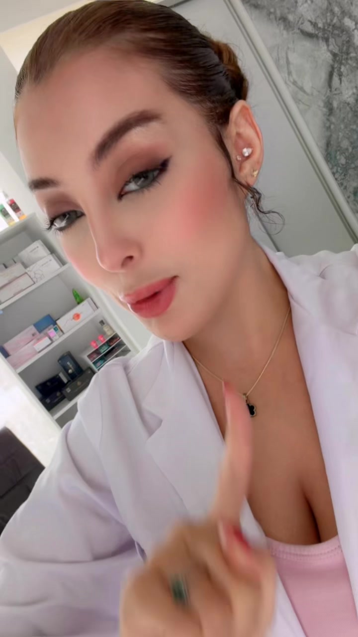 @wolfieerita