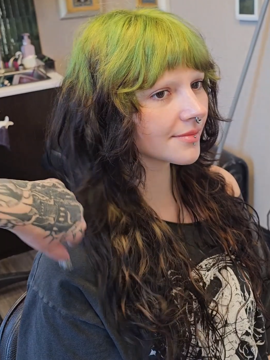@Angela Orlando Alt Hairstylist