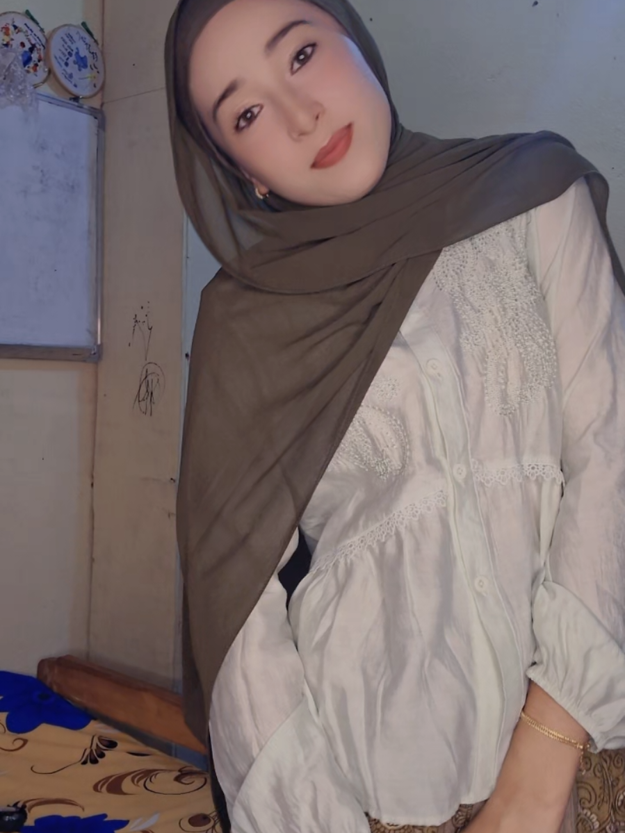 @Salina Miya
