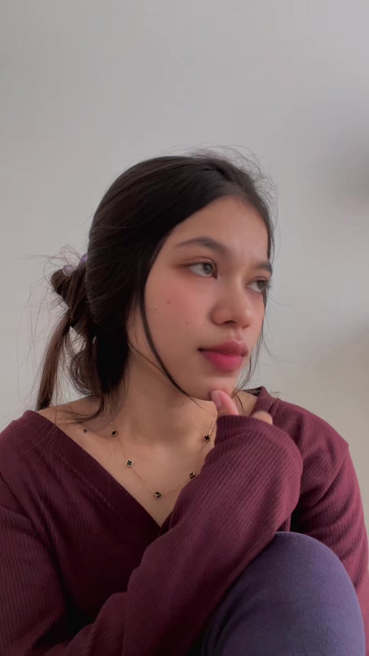 @Ay🦋