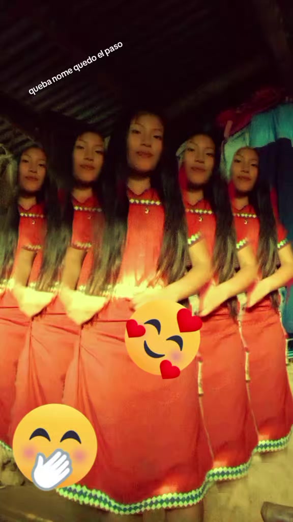 @<Y>z<B>