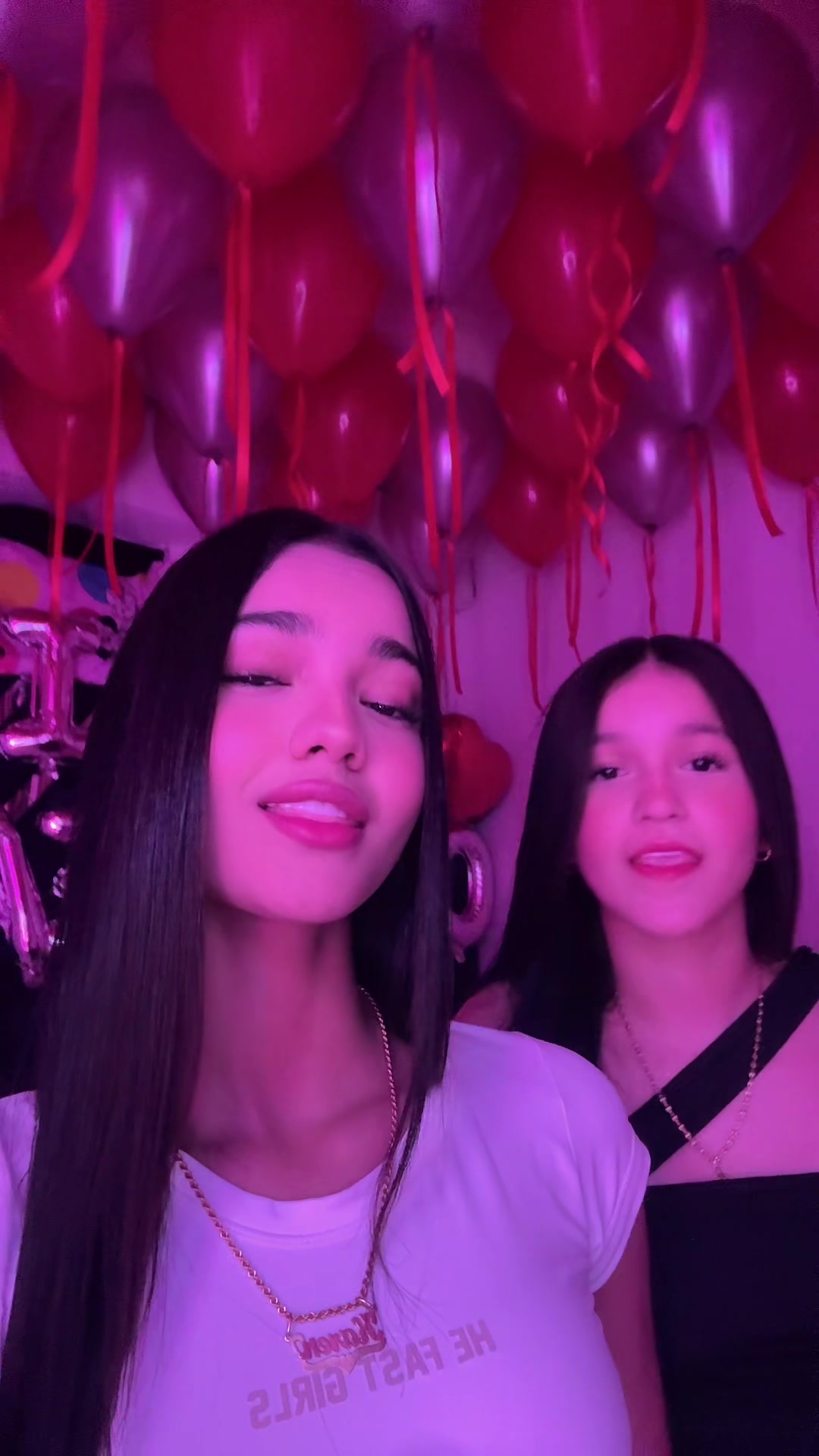 @Karen🧃🍒
