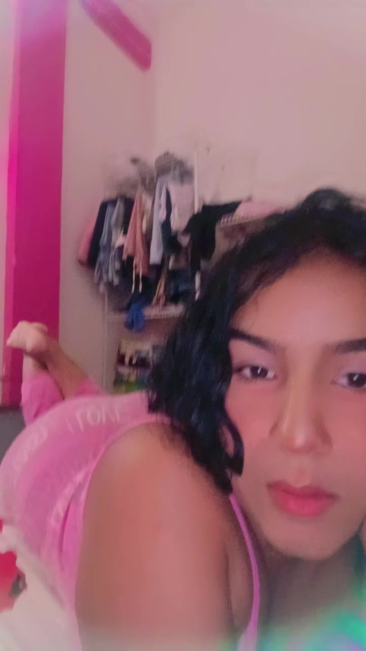 @𝓝𝓪𝓽𝓱𝓪𝓵𝔂 𝓜𝓮𝓷𝓭𝓸𝔃𝓪