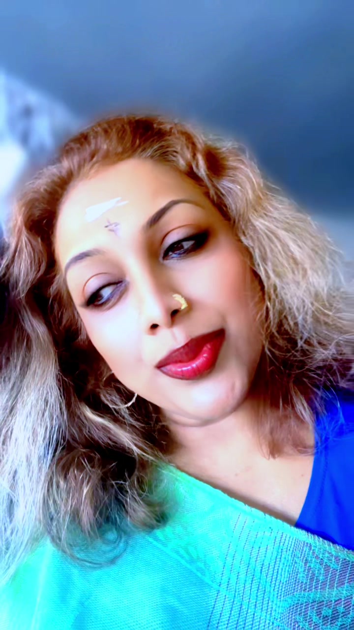 @Shobananava🇨🇦🇱🇰🇸🇬🇳🇬
