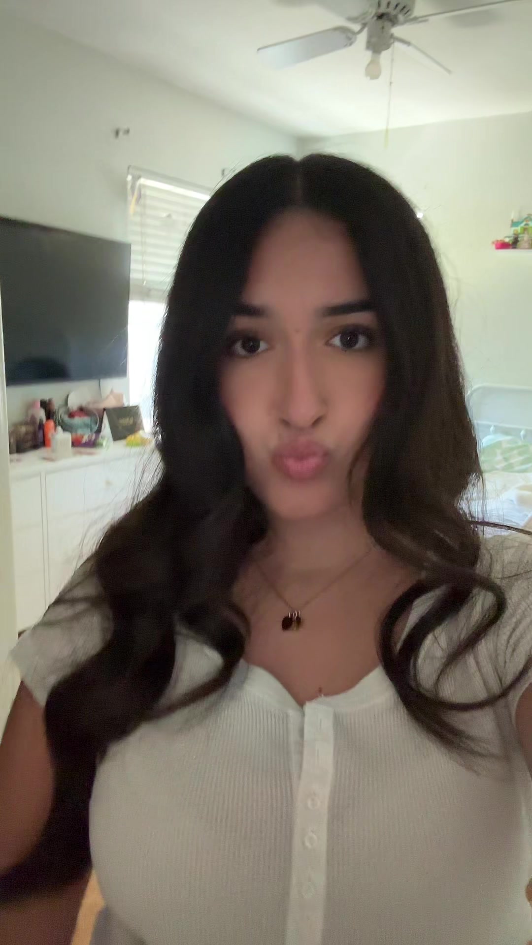 @isasspamsies