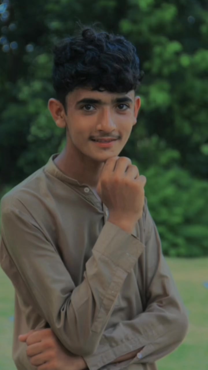@Abbas bacha🤜