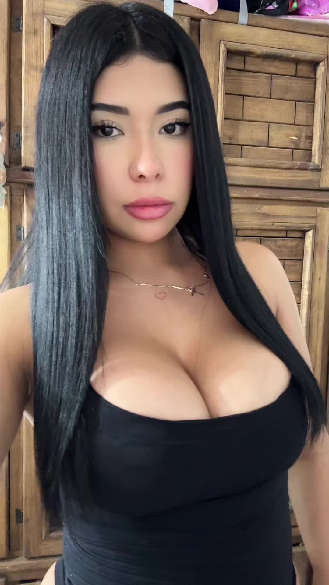 @Daniela Guzmán💞