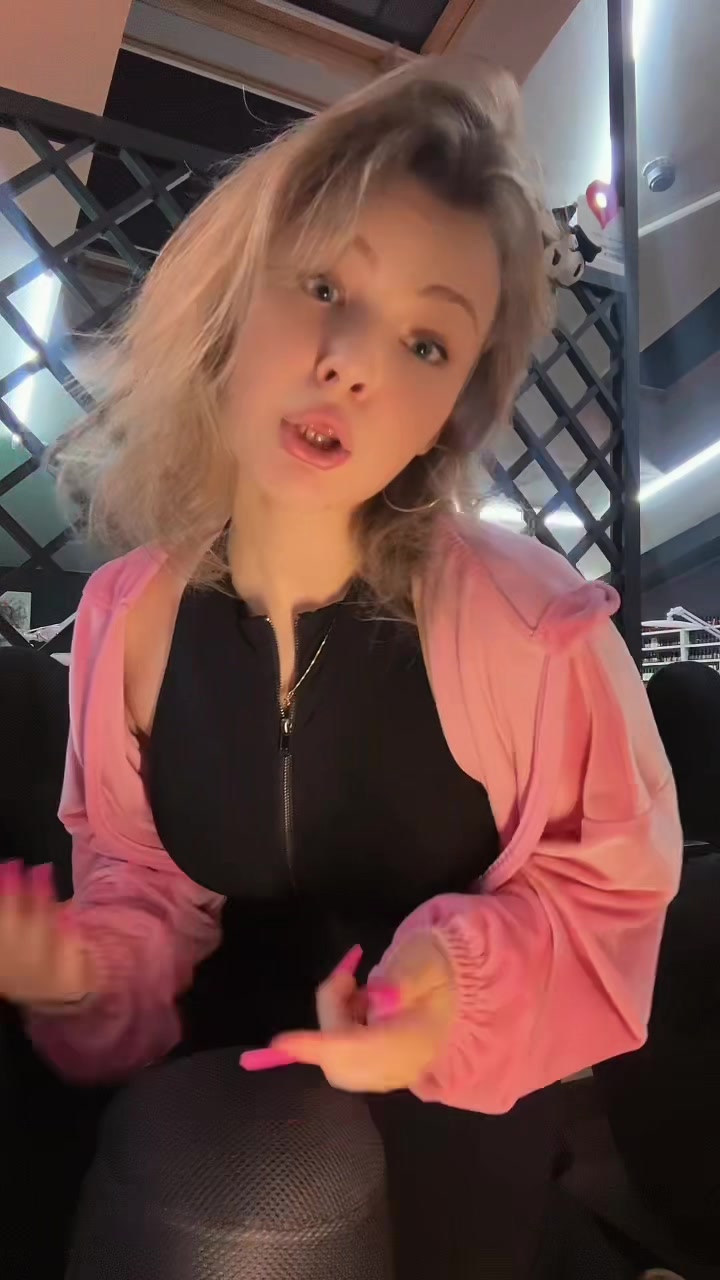 @пупсик👄