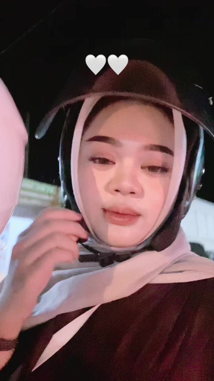 @putriiii5209