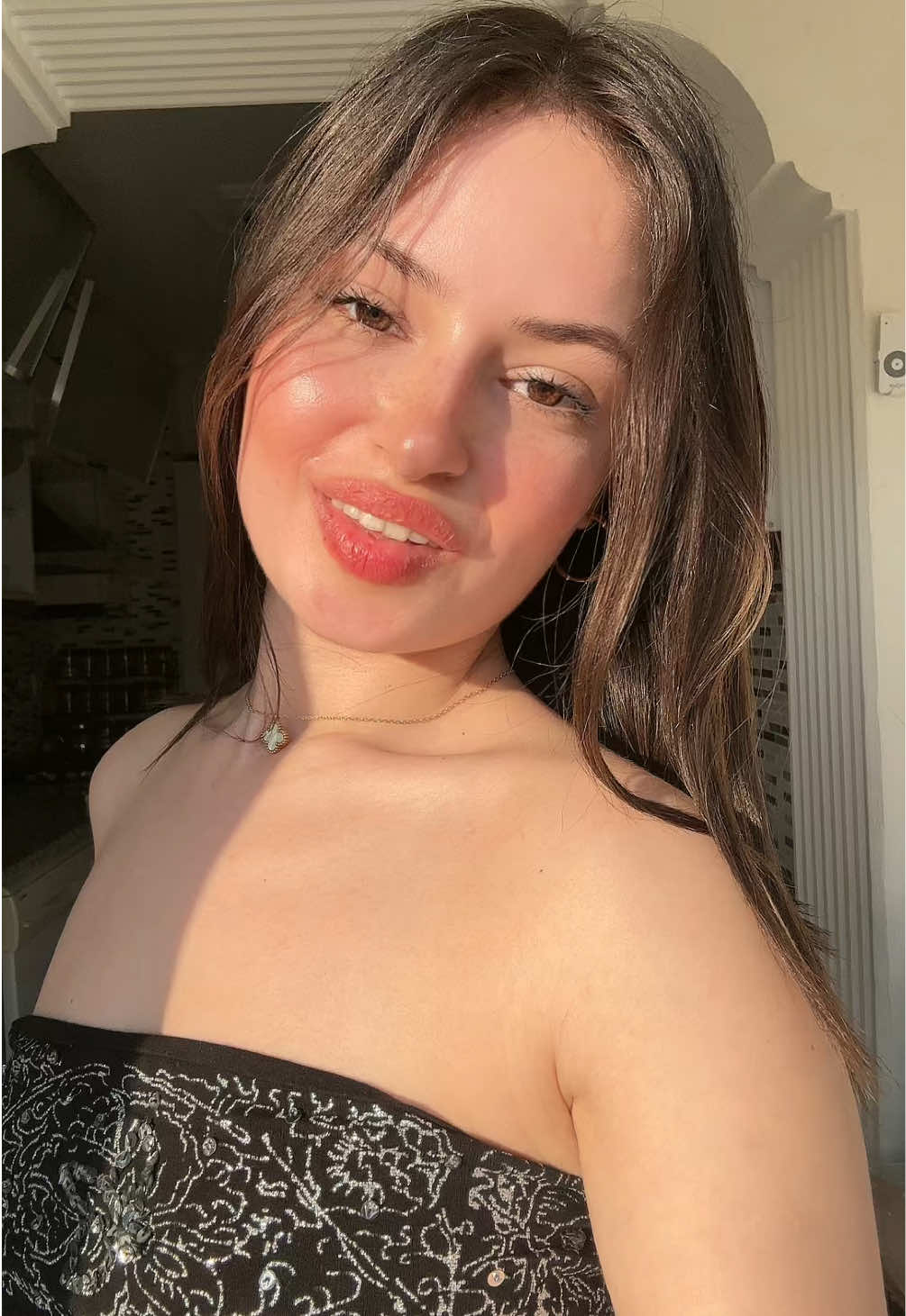@Lara