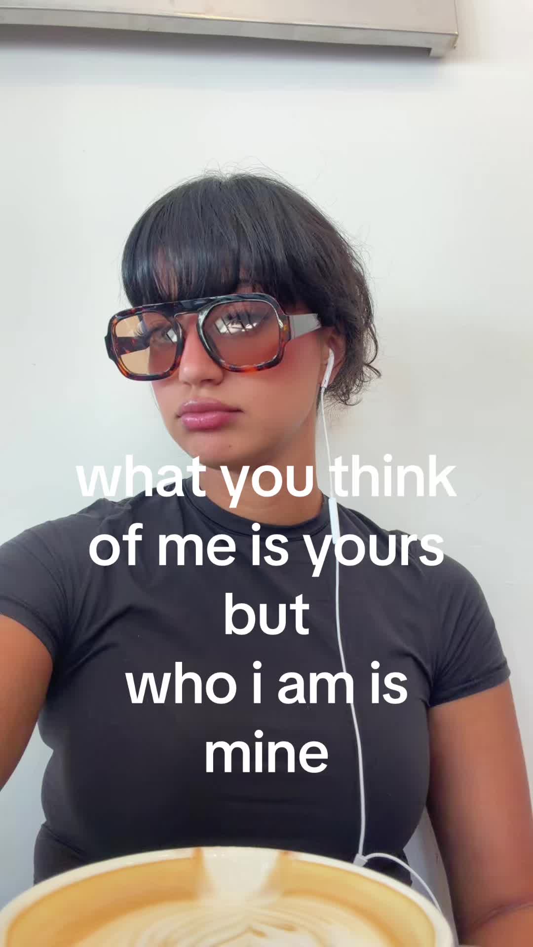 @️