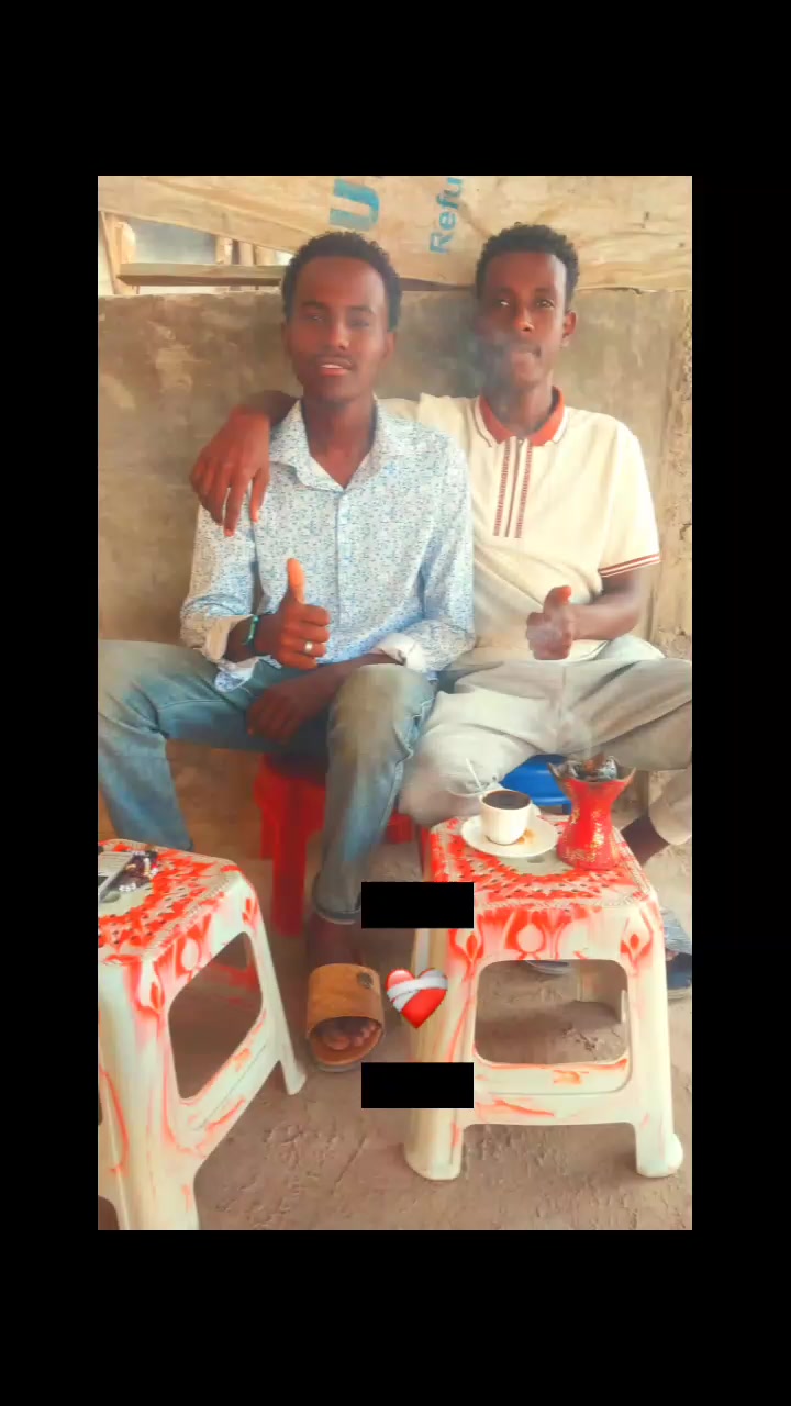 @Amoyti Dawwe🦒✍️🥀