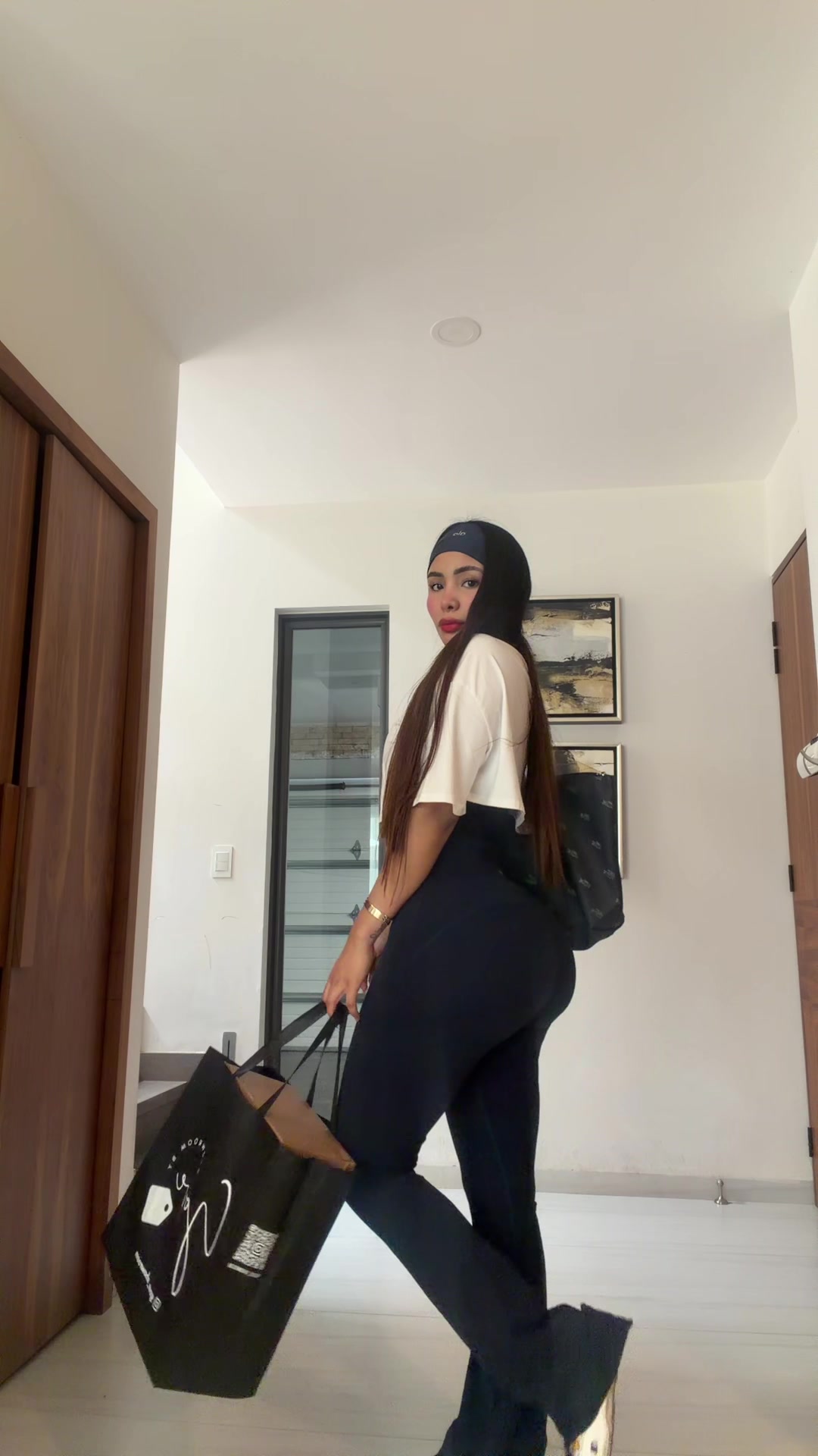 @Nahomi Persal ✨
