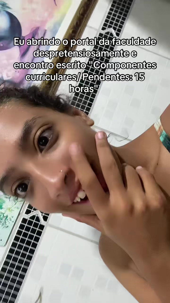 @Lu&iacute;sa Gabi✂️