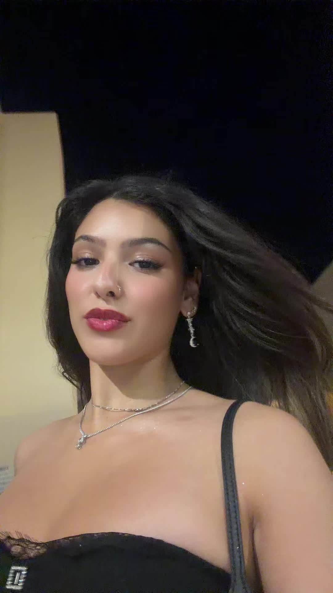 @sofi<33
