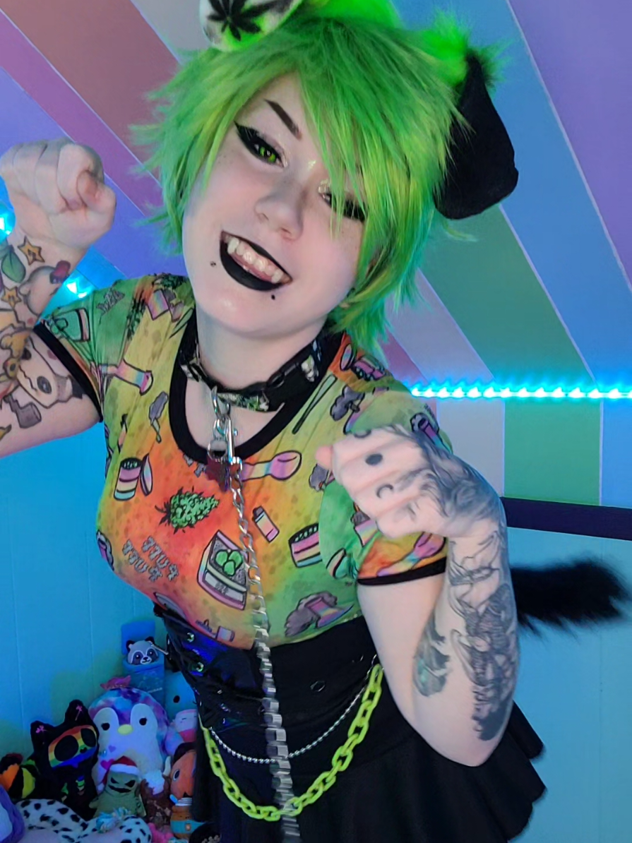 @Rainbow🏳️🌈Artist/Streamer🍃
