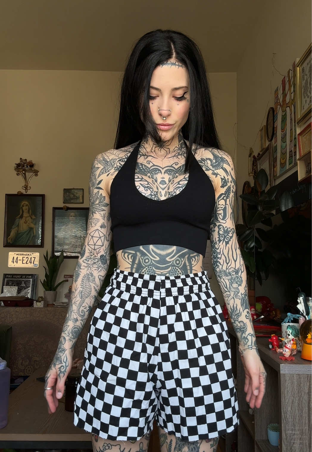 @𝖆𝖜𝖑𝖎𝖛𝖛