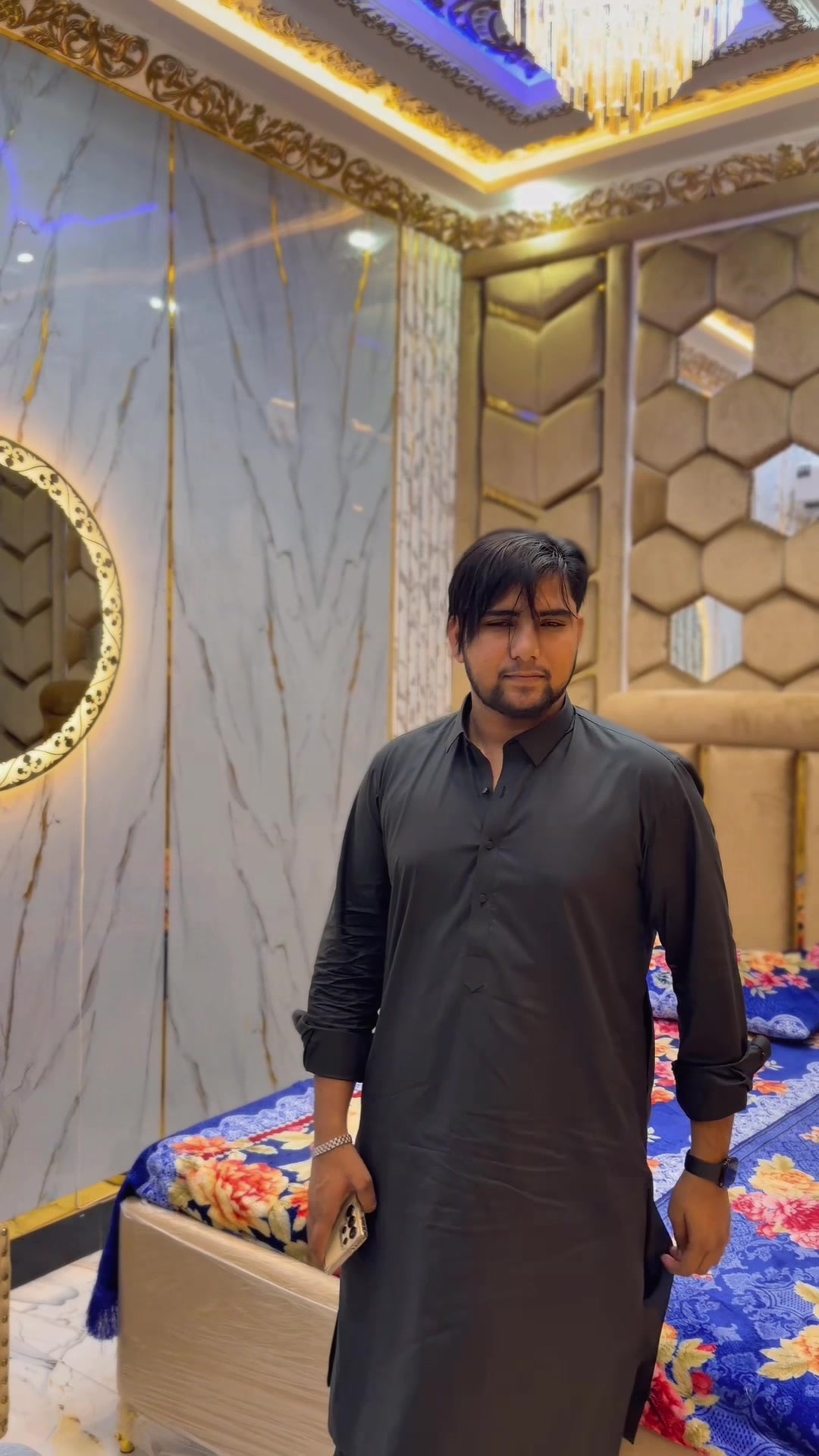@Shan039๐ฉ