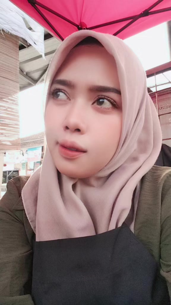 @putri khayalan🍑🫦