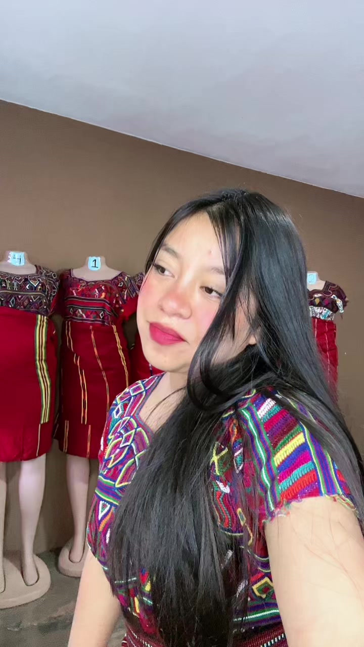 @vickyajqui11