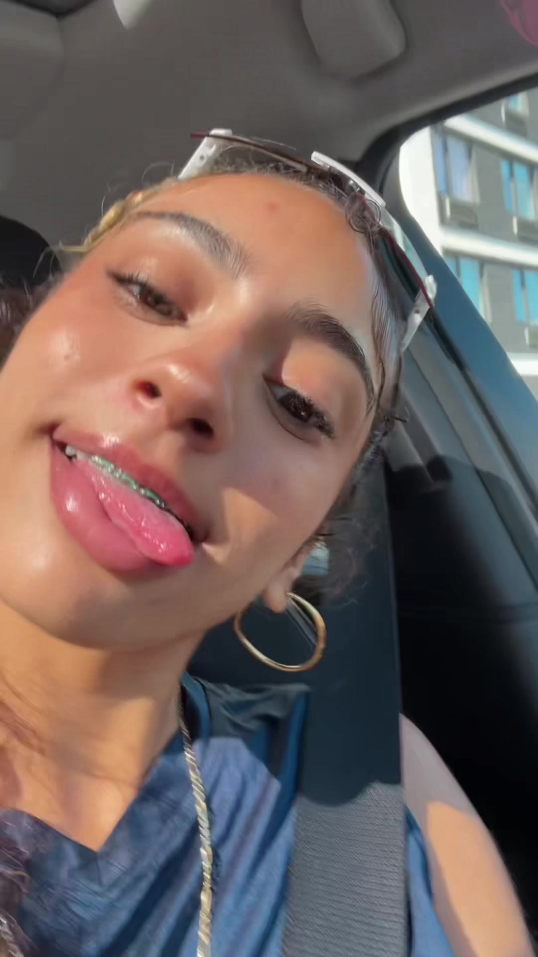 @bellabae