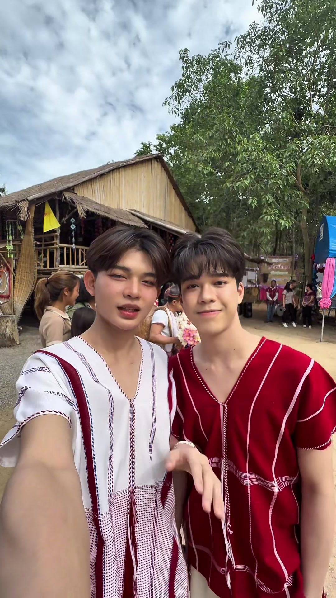 @เติ้ลแต่งหญิง