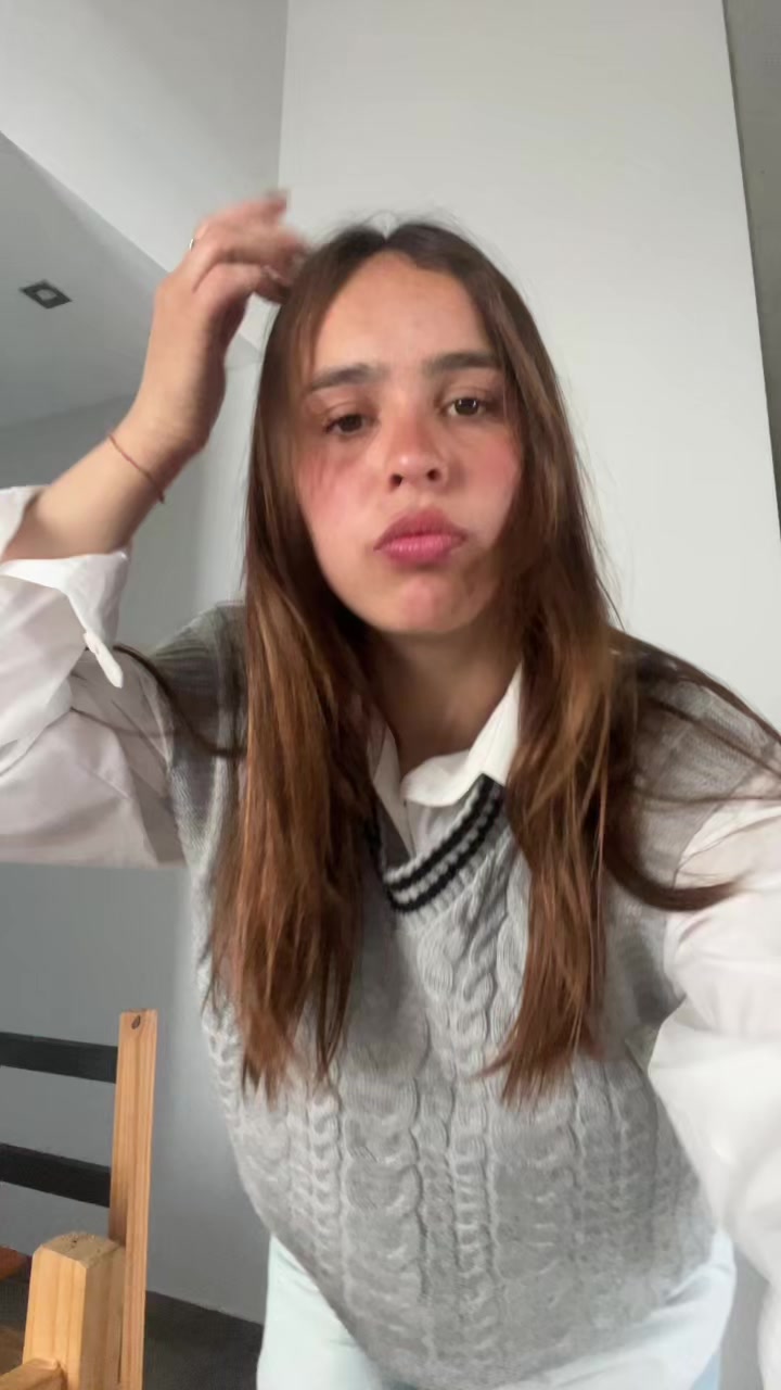 @Fiorella🤍🏹