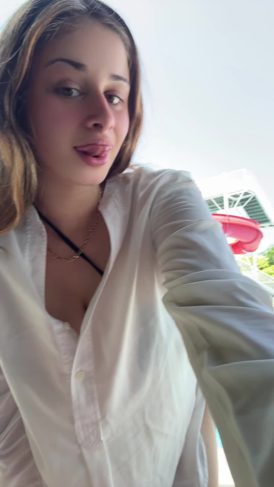 @romy_weest.